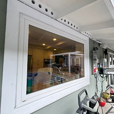 Rain-or-shine-Top-window-and-solar-panel-cleaning-in-Long-Beach-CA 3