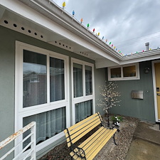 Rain-or-shine-Top-window-and-solar-panel-cleaning-in-Long-Beach-CA 1