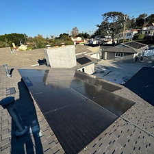 Revive-Shine-Gutter-and-Window-Cleaning-in-Long-Beach-CA 9