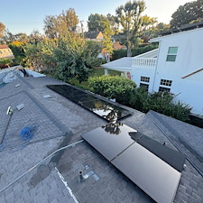 Revive-Shine-Gutter-and-Window-Cleaning-in-Long-Beach-CA 6