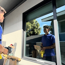 Revive-Shine-Gutter-and-Window-Cleaning-in-Long-Beach-CA 10