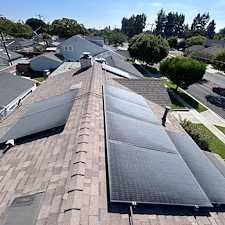 Top-Quality-Window-Cleaning-and-Solar-Panel-Cleaning-Service-in-Long-Beach-CA 3